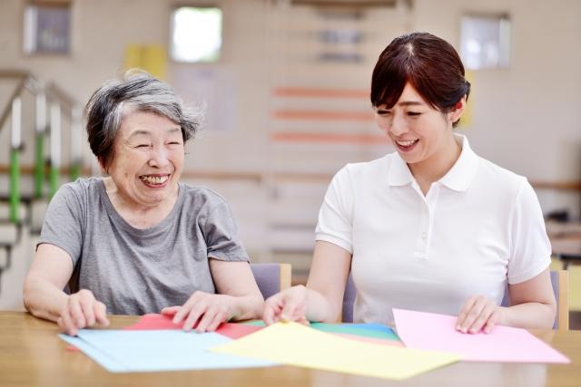 写真:【事例】生活リハビリデイサービスで笑顔が増えたS様